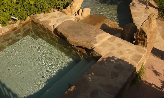 Castelltercol Apartamento | Apartamento 'Suite' con vistas a la montaña, piscina compartida y Wi-Fi
