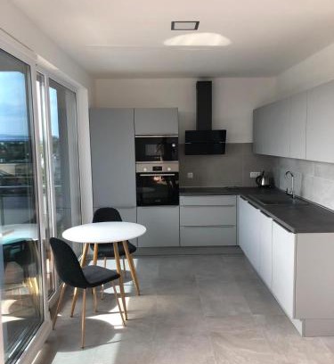 Senec Apartamento | Apartment Sun Lakes pri Aquaparku