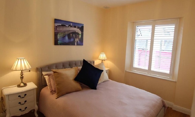 Kinsale Apartamento | Apartamento-Superior-Baño Privado-Ref C
