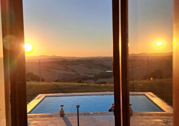 Ponte Rio Apartamento | Apartment Terre Roveresche