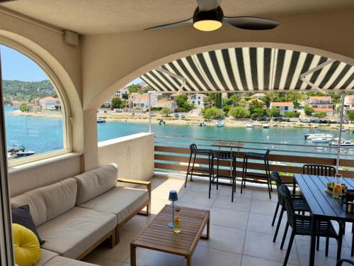 Tijesno Apartamento | Apartment TerraSea Tisno