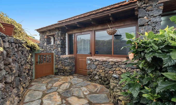 Tesbabo Apartamento | Apartamento 'Tesbabo Rural - Mimo' con vistas al mar, jardín compartido y Wi-Fi