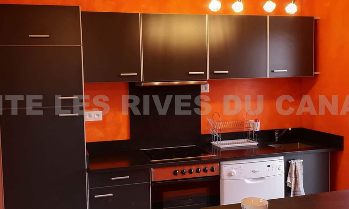 Montigny-les-Metz Apartamento | Apartamento Las orillas del canal
