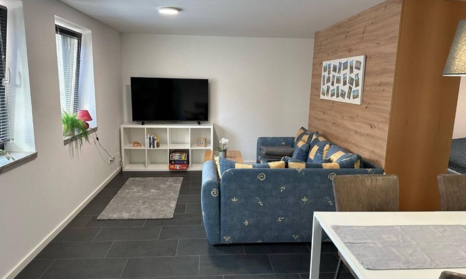 Bad Windsheim Apartamento | Apartamento 'Thermenblick' con jardín compartido y Wi-Fi