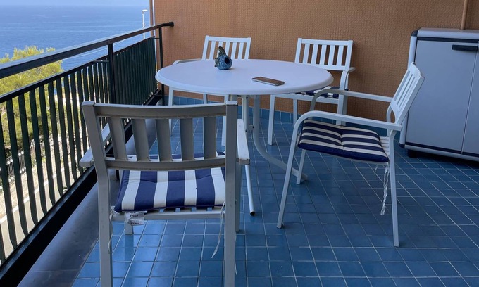 Torre del Mare Apartamento | Apartment Torre del Mare Bergeggi