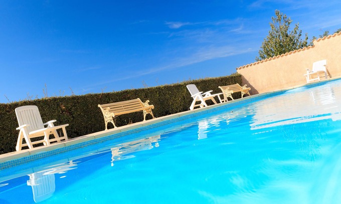 Ponteves Casa | APARTMENT "UGNI BLANC" 4 PERS. IN THE HEART OF A 120-HECT. WINEGROWING ESTATE