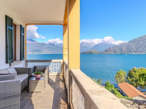 Calozzo Apartamento | Apartment Umberta by Interhome
