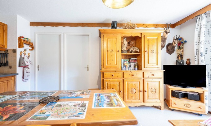 Valfrejus Apartamento | Apartamento 'Valfréjus La Montagne- App 123' con terraza privada, balcón y Wi-Fi