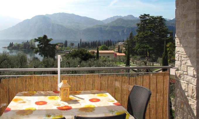 Val di Sogno Apartamento | Apartment Villa Rizzardi-2 by Interhome