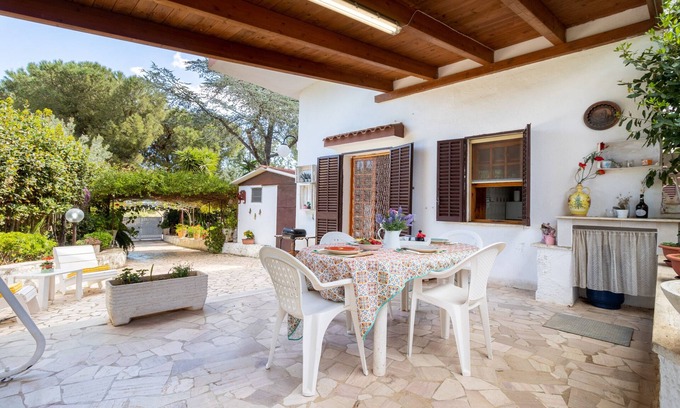 Conversano Apartamento | Apartamento 'Villa Rosa, Relax Place' con vistas al mar, Wi-Fi y aire acondicionado