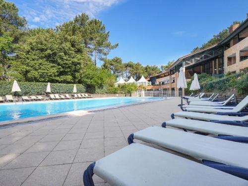 Lacanau-Ocean Apartamento | Apartment Village Cheval Spa Résidences-4 by Interhome
