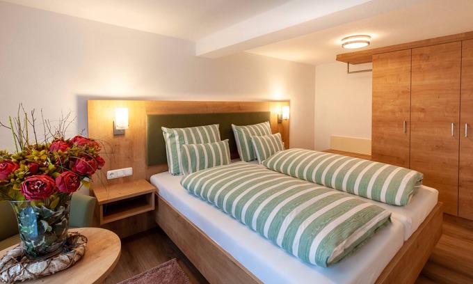 Waechtersbach Apartamento | Apartamento 'Vogelsberg' con terraza compartida, jardín compartido y Wi-Fi
