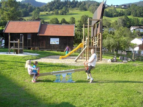 Uttendorf Apartamento | Apartment Vorreiter-2 by Interhome