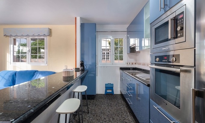 Tamaduste Apartamento | Apartment 'Vv El Oasis' with Mountain View, Private Pool and Wi-Fi