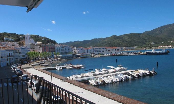 Port de la Selva Condominio | Piso con espectaculares vistas a la bahía del Port de la Selva.