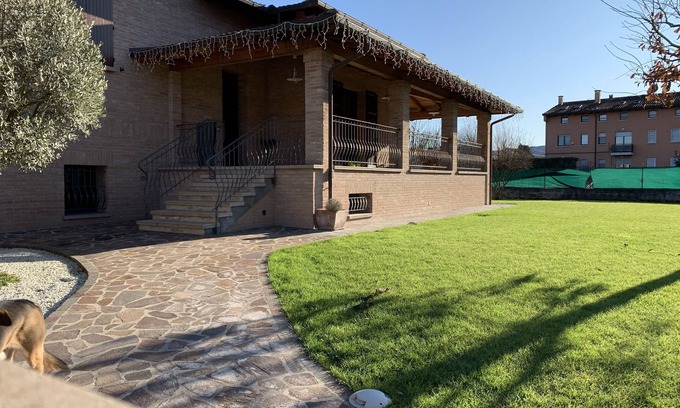 Sasso Marconi Casa | Apartment with garden