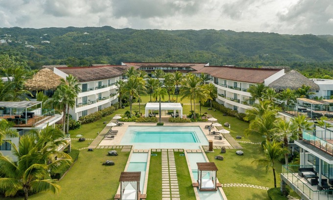 Las Terrenas Apartamento | Apartment w/Jacuzzi/Beach/Balcony in Sublime