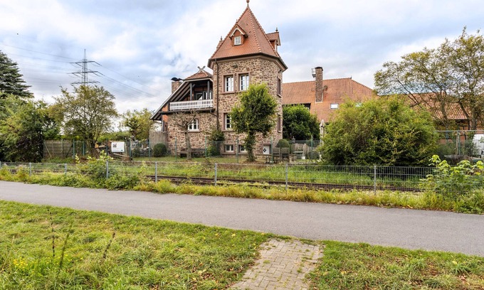 Arnsberg Apartamento | Apartamento 'Wald-Blick' con balcón y Wi-Fi