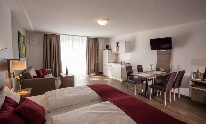 Schwabbach Cama Y Desayuno | Apartment - Wein & Bett Weihbrecht