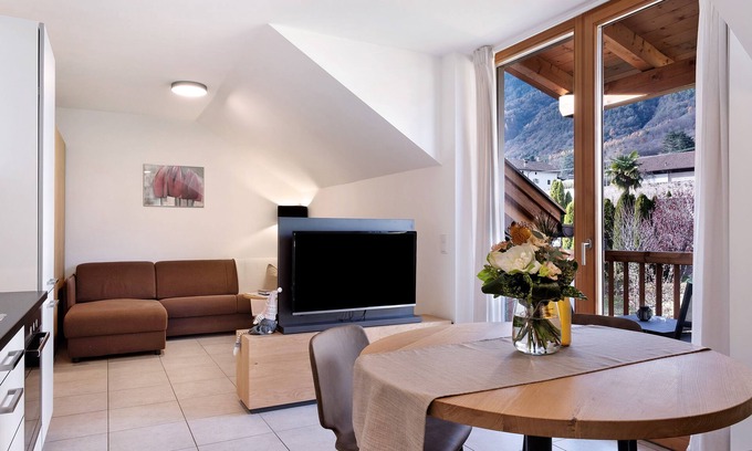 Berg/Monte Apartamento | Apartamento "Weingut Lahn zu Eppan Gandkofl" con vistas a la montaña, balcón y Wi-Fi
