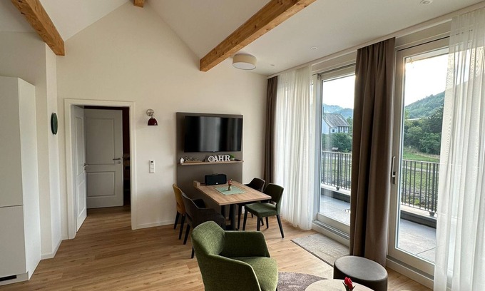 Altenahr Apartamento | Apartment Weitblick | Top vacation apartment with a great view