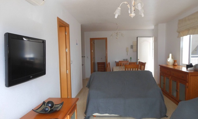 Puerto de Mazarrón Apartamento | Apartamento con vistas al mar, totalmente climatizado-WiFi Ahora disponible bajo petición
