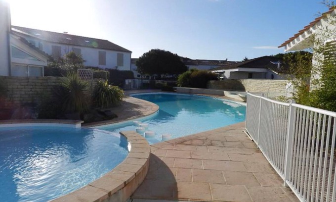 La Couarde-sur-Mer Apartamento | APARTAMENTO T2 DUPLEX CON PISCINA Y MUY CERCA DE PARKING PLAYA