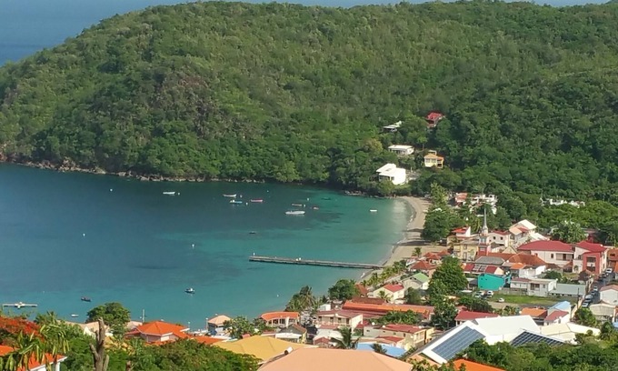 Les Anses-d'Arlets Apartamento | ¡Apartamento con una de las vistas más hermosas del mar Caribe en Martinica!