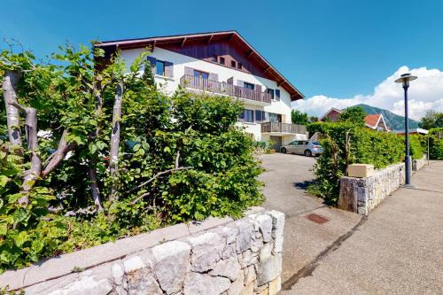 Annecy-le-Vieux Apartamento | Apartment with 2 bedrooms for 4 people in Annecy-le-Vieux