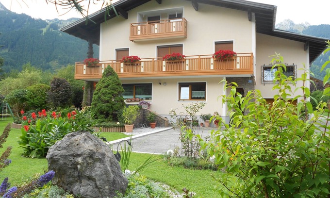 Hoefen Apartamento | Apartamento con 4 edelweiss premiados para 2-4 personas en Höfe cerca de Reutte