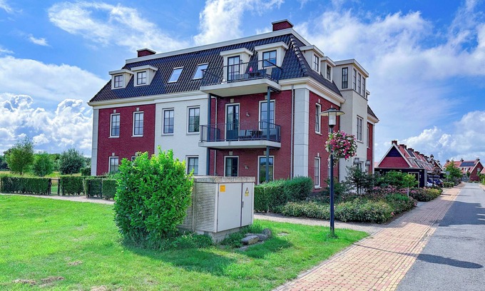 Colijnsplaat Apartamento | apartment with a Finnish sauna with a sea view