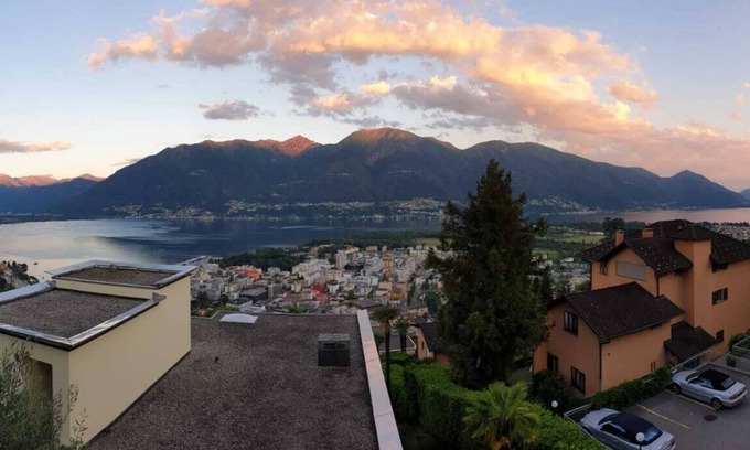 Locarno Apartamento | Apartment with a unique panoramic view over Lake Maggiore