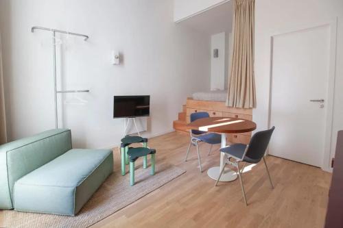 Postel Apartamento | Apartment with City View in Saint-Gilles, 80 m²
