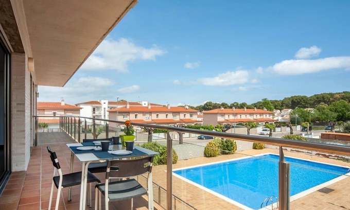 L'Escala Apartamento | Apartment with comunity pool near the beach-HUTG-000230
