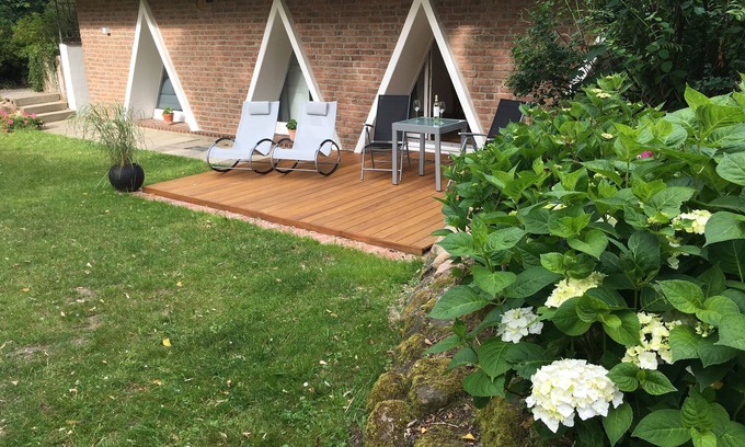 Schmilau Apartamento | Bonito apartamento nuevo con terraza y sauna cerca del mar Báltico