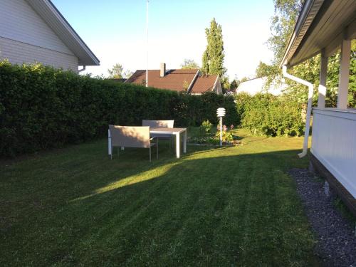 Haukipudas Apartamento | Apartment with garden and teracce- Free parking