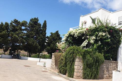 Pianoconte Apartamento | Apartment with garden in Pianoconte -Lipari