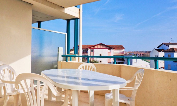 Ciboure Apartamento | APARTAMENTO CON GRAN PISCINA CLIMATIZADA, PLAYA, TERRAZA, ESTACIONAMIENTO, WIFI Y GOLF