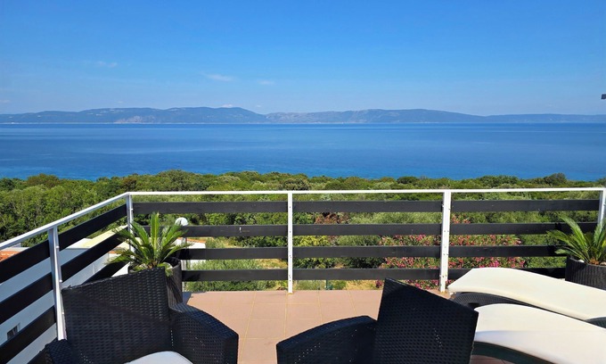 Ravni Apartamento | APART. CON GRAN TERRAZA Y MAGNIFICAS VISTAS AL MAR, A 300m DE LA PLAYA + PS4