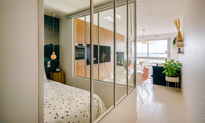 Larmor-Plage Apartamento | Apartamento con magnifica VISTA AL MAR, reformado, pies en el agua