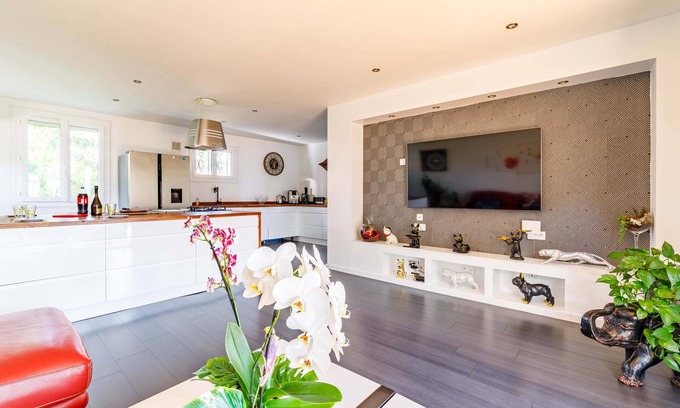 Taradeau Apartamento | Apartment with pool and garden