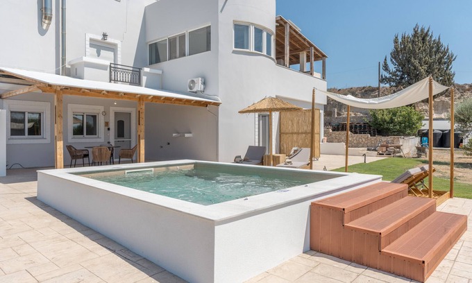 Mastichari Apartamento | Apartment 'With Private Pool No 3' with Private Garden, Wi-Fi and Air Conditioning