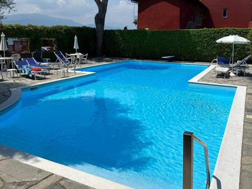 Mirasole Apartamento | Apartment with swimming pool