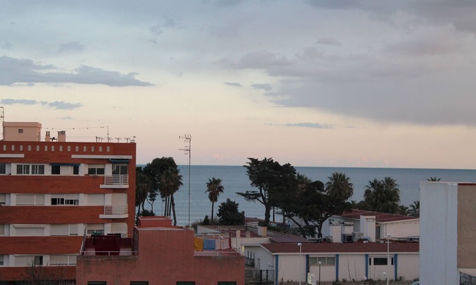 Benicarlo Apartamento | Apartamento con vistas al mar, aire acondicionado, WIFI, garaje.