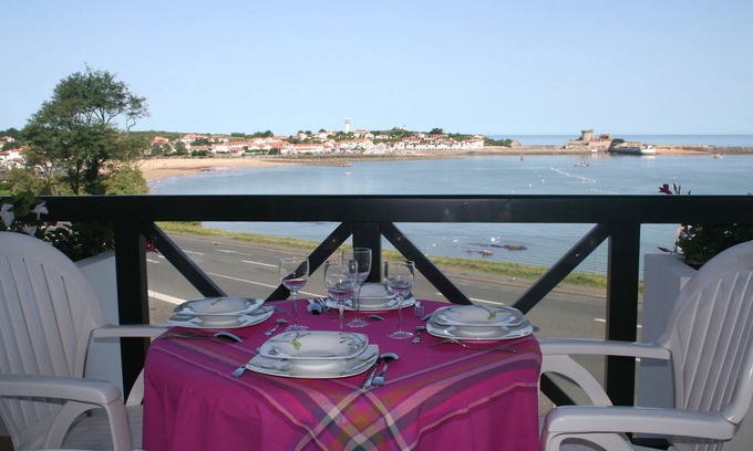 Ciboure Apartamento | Apartamento con vistas al mar, frente al fuerte de Socoa y la bahía de San Juan de Luz 3 *