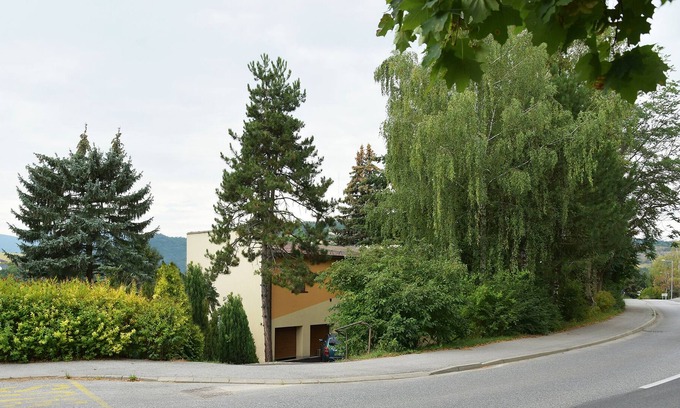 Banska Bystrica Condominio | Apartment with sun terrace in a family house