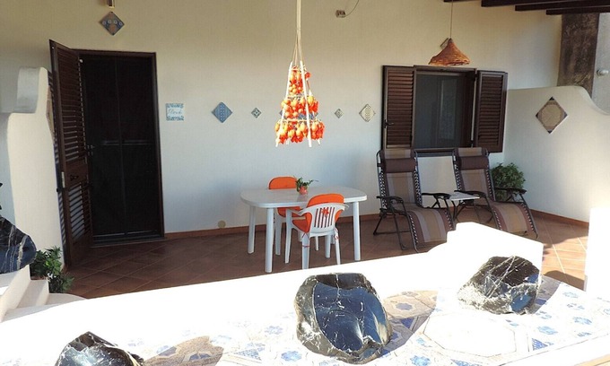 Pianoconte Apartamento | Apartment with sunset view of the islands of Alicudi and Filicudi