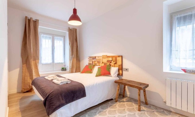 Basauri Apartamento | Apartamento con terraza al lado del metro
