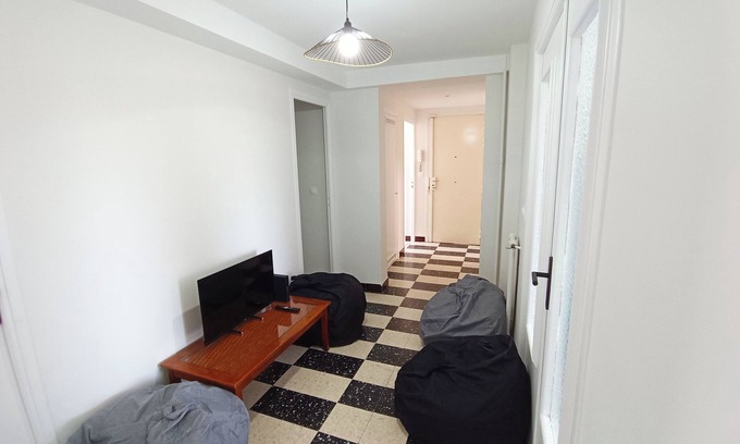 L'Arenas Apartamento | Apartment with terrace near the sea