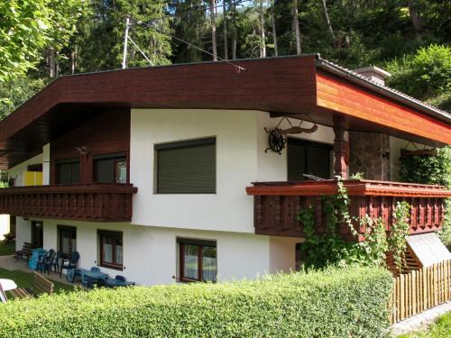 Tobadill Apartamento | Apartment Zechner-2 by Interhome
